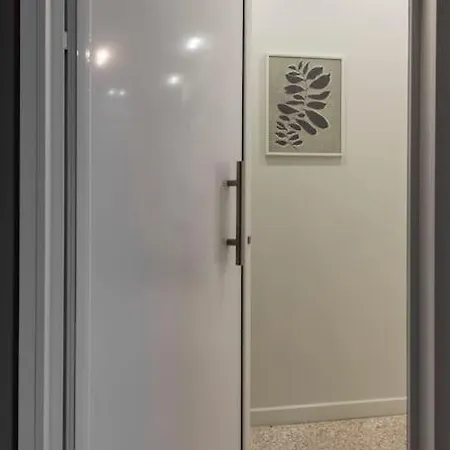 Smart *